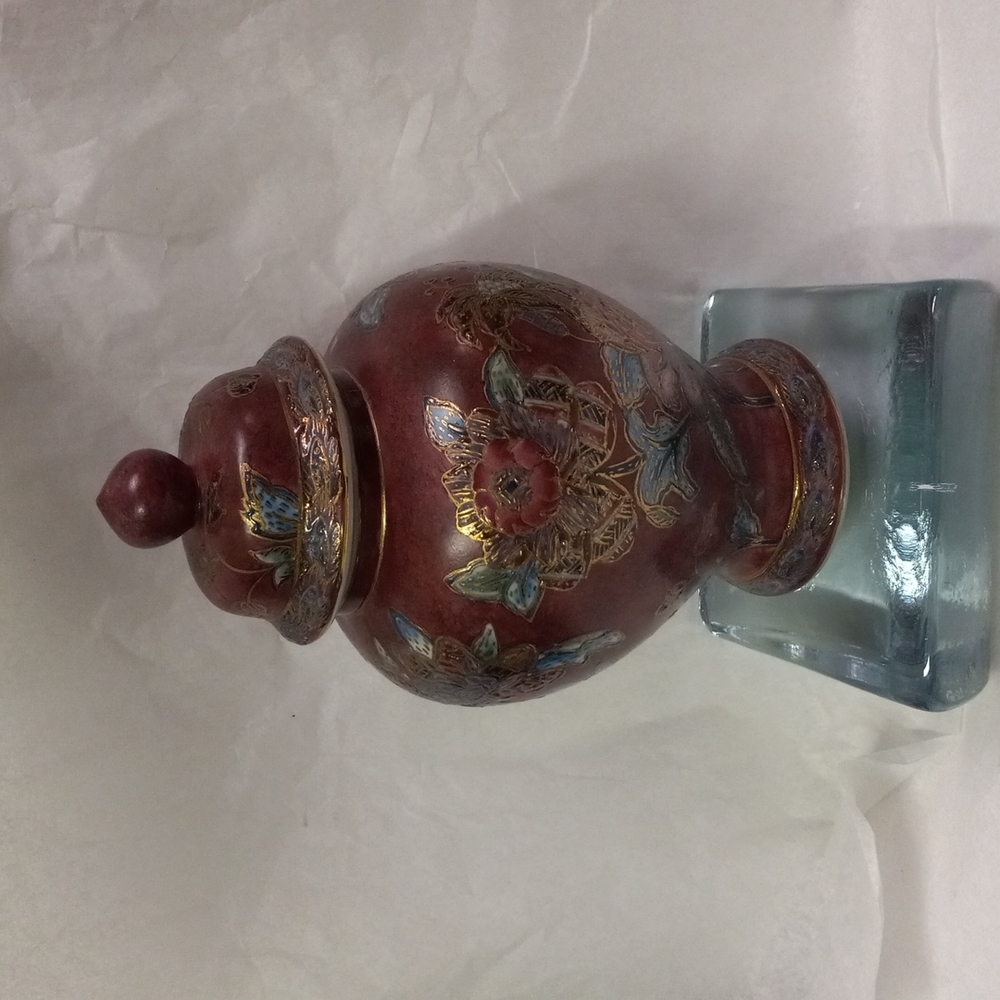 VINTAGE 3D JC Penny Exclusive Hand-Painted Ginger Jar Porcelain Ceramic Burgundy